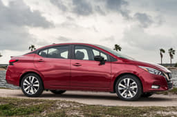 New Nissan Sunny image gallery