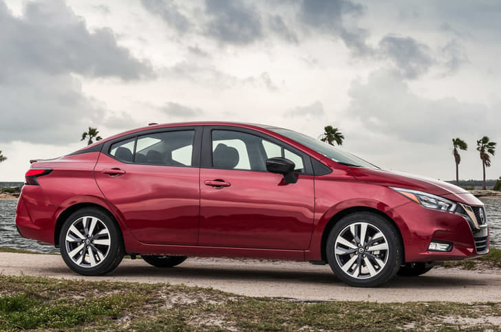 New Nissan Sunny image gallery