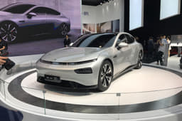 Xpeng P7