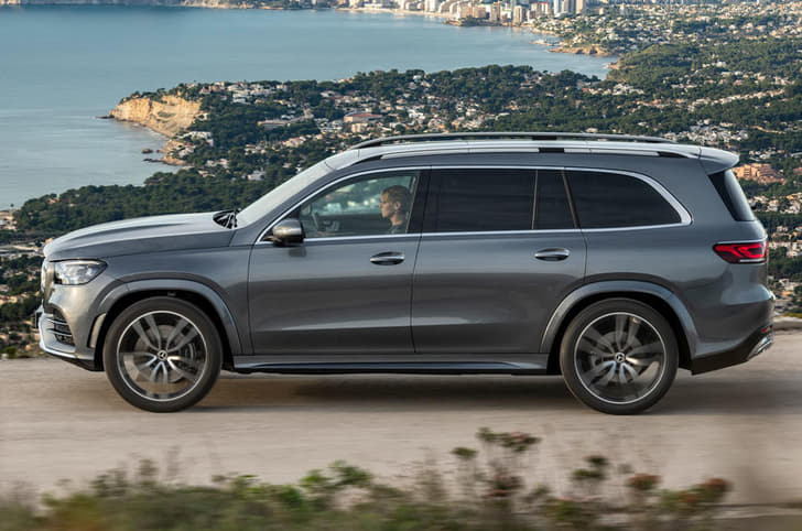 New Mercedes GLS image gallery 