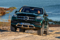 New Mercedes GLS image gallery 
