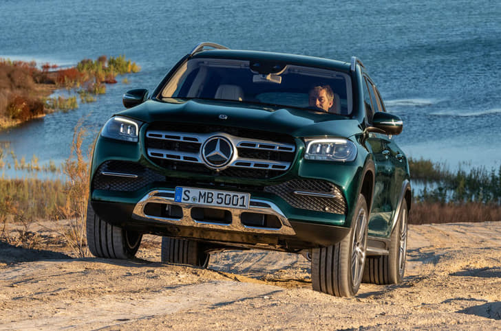 New Mercedes GLS image gallery 