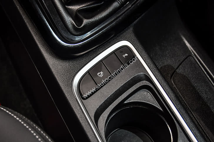 2019 MG Hector image gallery