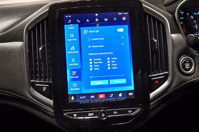 Infotainment System Image - 2430