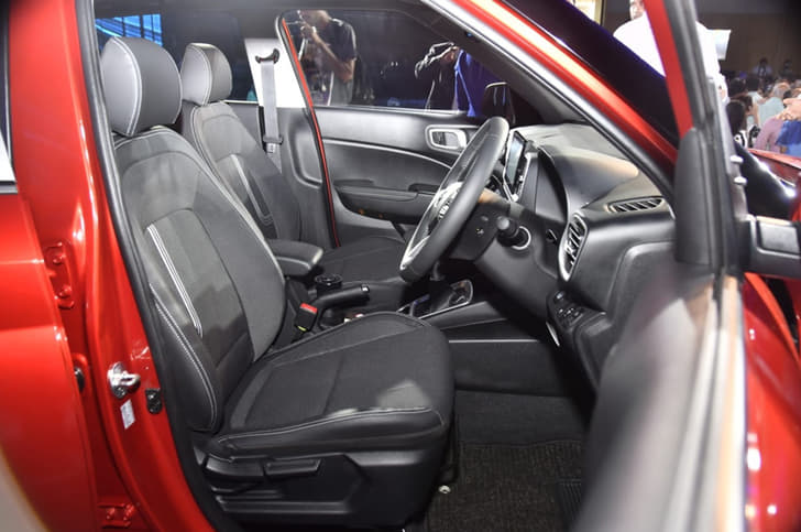 You sit at a nice height in the Venue. 