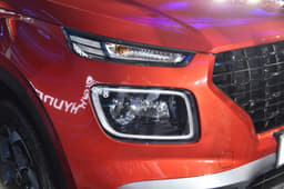 Split headlamp arrangement could split opinion.