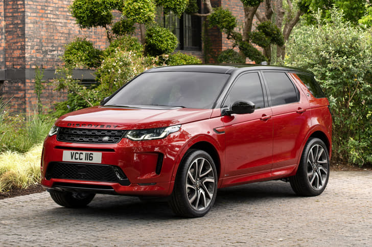 Land Rover Discovery Sport Front Left Three Quarter