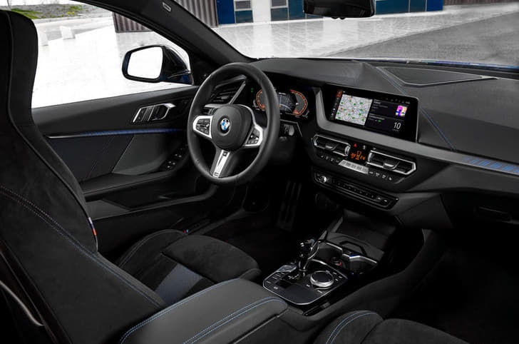 2019 BMW 1 Series image gallery