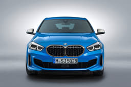 2019 BMW 1 Series image gallery