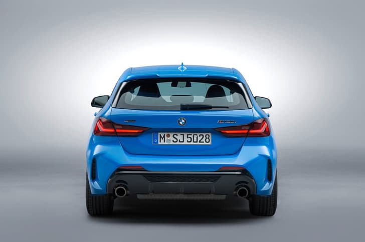 2019 BMW 1 Series image gallery