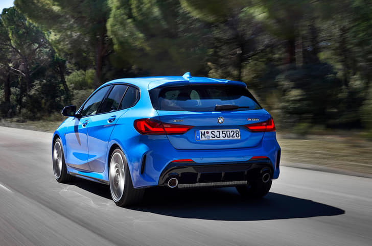 2019 BMW 1 Series image gallery