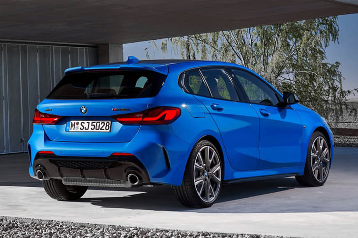 2019 BMW 1 Series image gallery