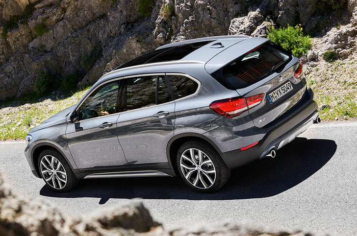 2019 BMW X1 image gallery