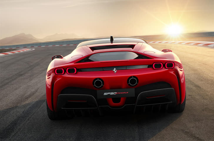 2020 Ferrari SF90 Stradale hybrid image gallery