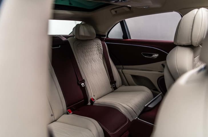 2019 Bentley Flying Spur image gallery