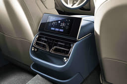 2019 Bentley Flying Spur image gallery