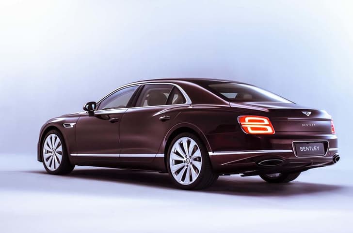 2019 Bentley Flying Spur image gallery