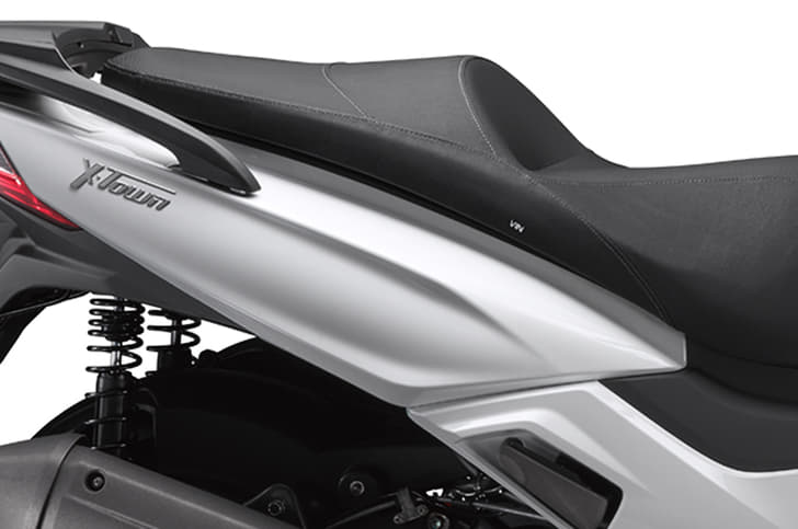 22 KYMCO X-Town 300i scooter image gallery