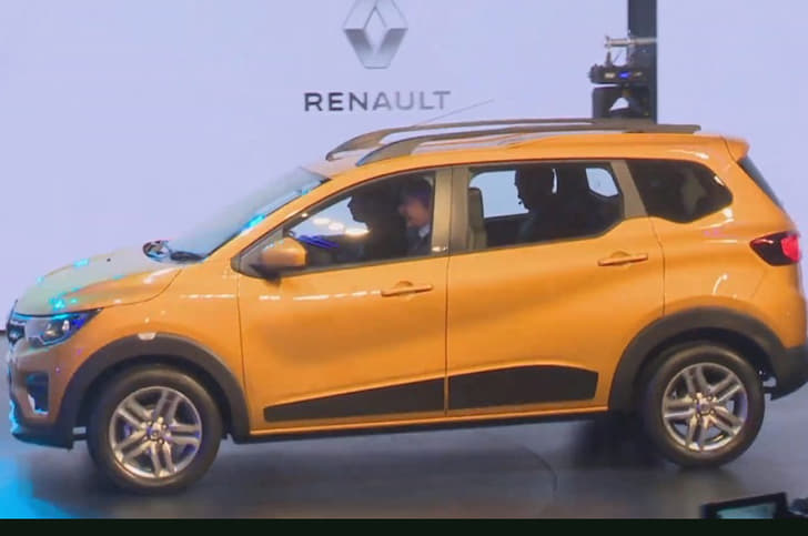 2019 Renault Triber image gallery