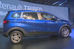 2019 Renault Triber image gallery