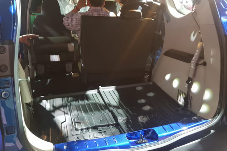 2019 Renault Triber image gallery