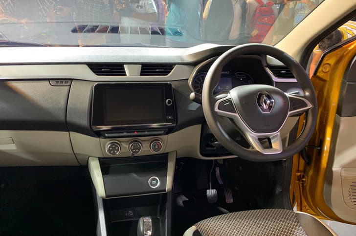 2019 Renault Triber image gallery