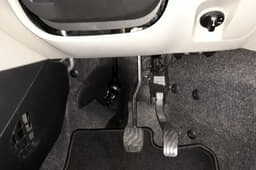 2019 Renault Triber image gallery