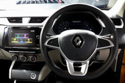 2019 Renault Triber image gallery