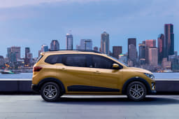 2019 Renault Triber image gallery