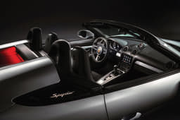 2019 Porsche 718 Boxster Spyder image gallery