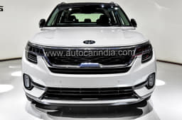 2019 Kia Seltos image gallery