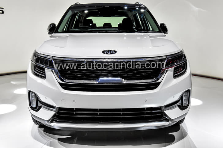 2019 Kia Seltos image gallery