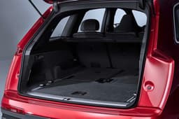 Audi Q7 facelift image gallery