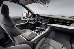 Audi Q7 Dashboard