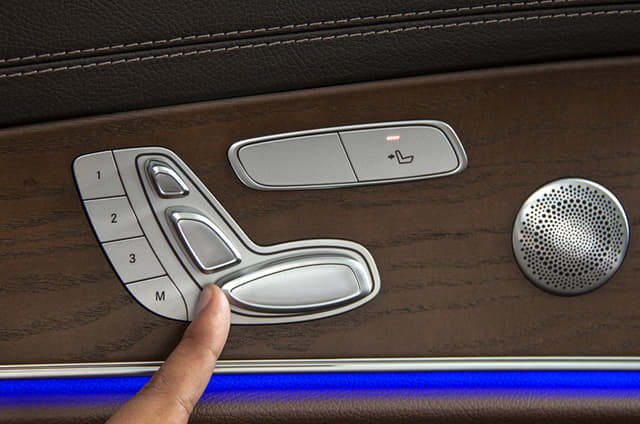 Door Controls Image - 8238