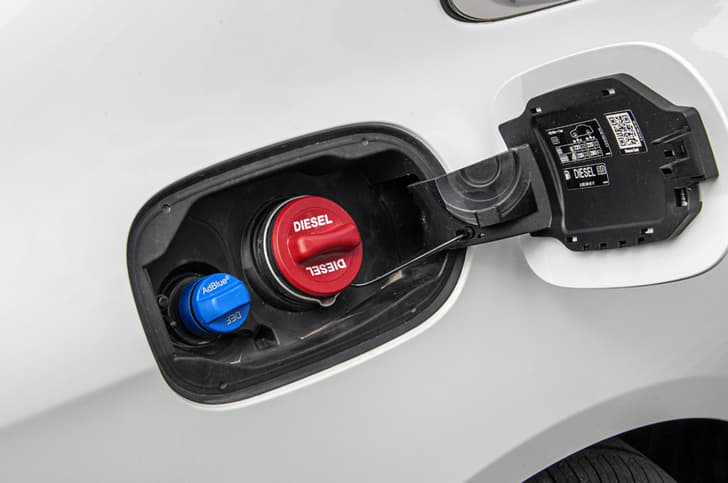 AdBlue tank next to fuel tank; needed for BS-VI-compliance.