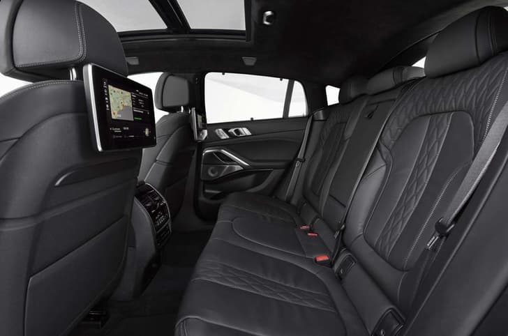 2019 BMW X6 image gallery