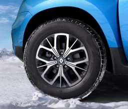 2019 Renault Duster facelift image gallery