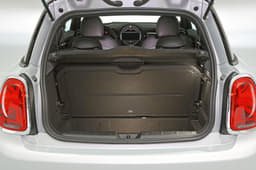 2019 Mini Cooper SE image gallery