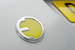 2019 Mini Cooper SE image gallery