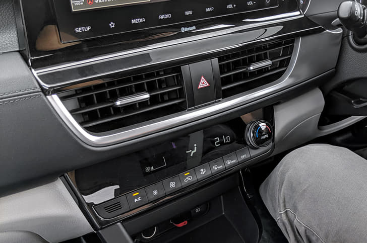 2019 Kia Seltos image gallery