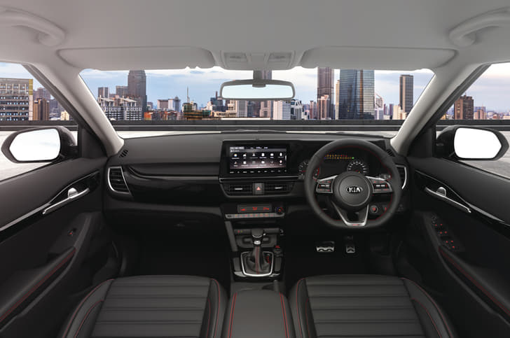 2019 Kia Seltos image gallery