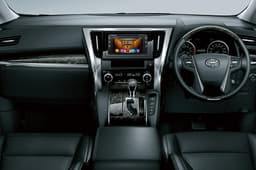 2019 Toyota Vellfire image gallery