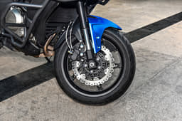 Dual-channel ABS is part of standard equipment.