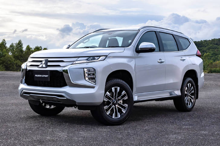 Mitsubishi Pajero Sport facelift image gallery
