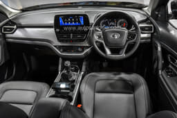 2019 Tata Harrier black edition image gallery