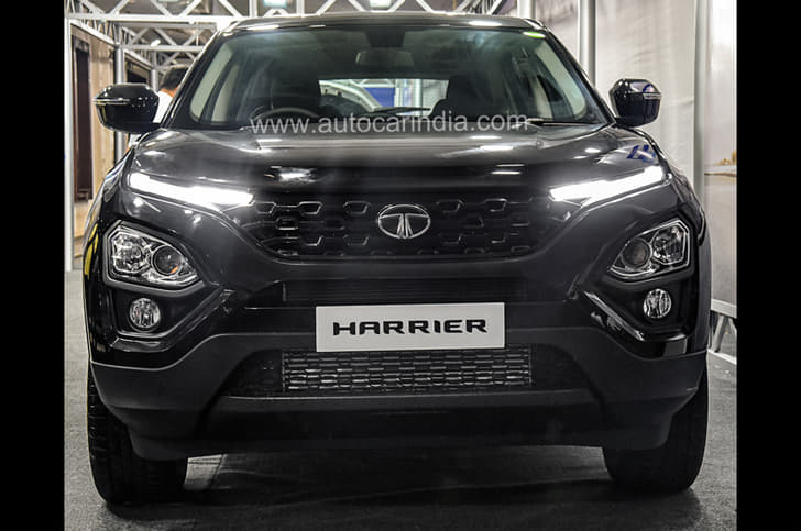2019 Tata Harrier black edition image gallery