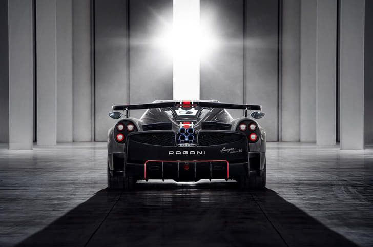 Pagani Huayra BC Roadster image gallery
