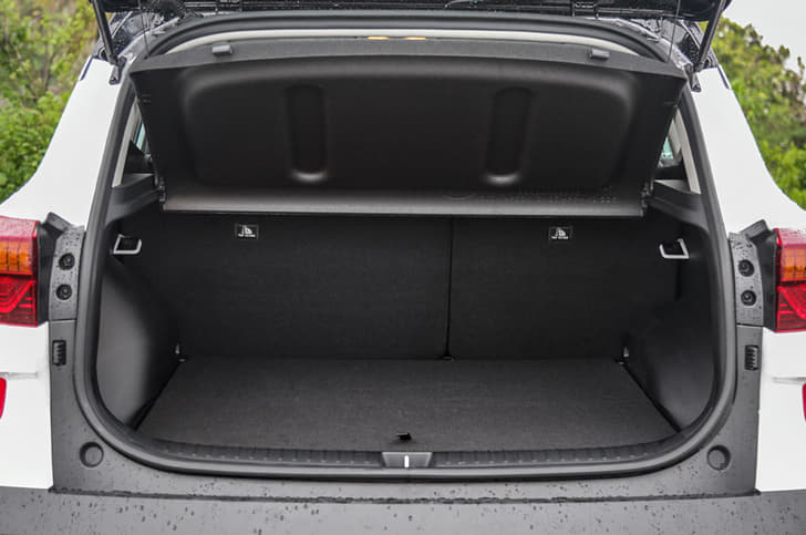 2019 Kia Seltos image gallery