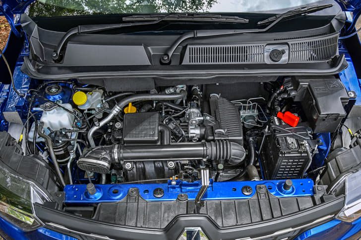 2019 Renault Triber image gallery